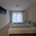 Appartement Oet Fenyo Apartmanhaz