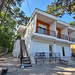 Oet Fenyo Apartmanhaz Siófok