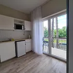 Oet Fenyo Apartmanhaz * Siófok
