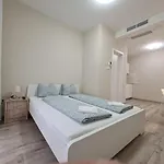 Appartement Oet Fenyo Apartmanhaz *