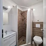 Oet Fenyo Apartmanhaz * Siófok