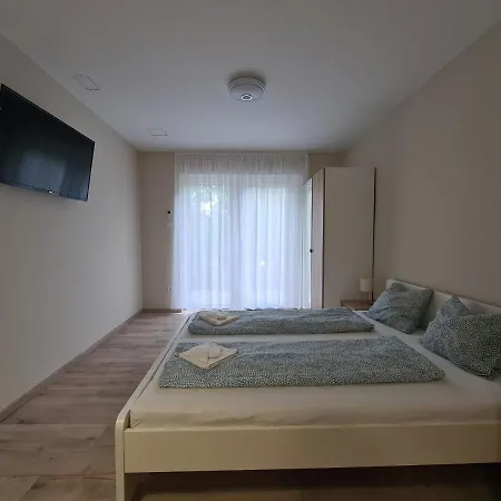 Apartamento öt Fenyő
