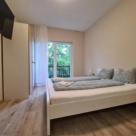 Apartamento öt Fenyő *
