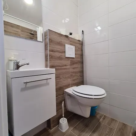 öt Fenyő Apartamento *