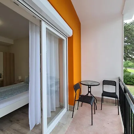 öt Fenyő Apartamento *