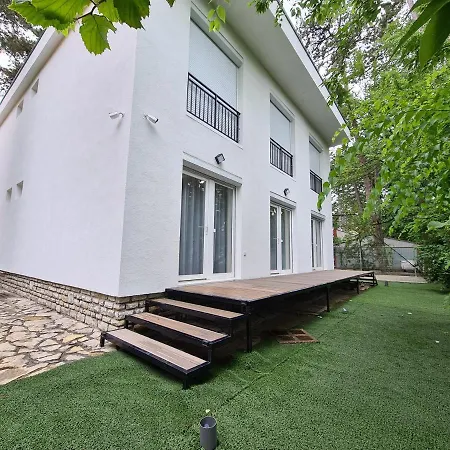 Apartamento öt Fenyő