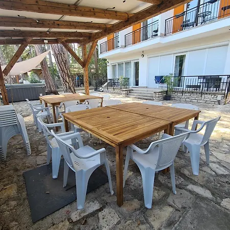 아파트 Oet Fenyo Apartmanhaz