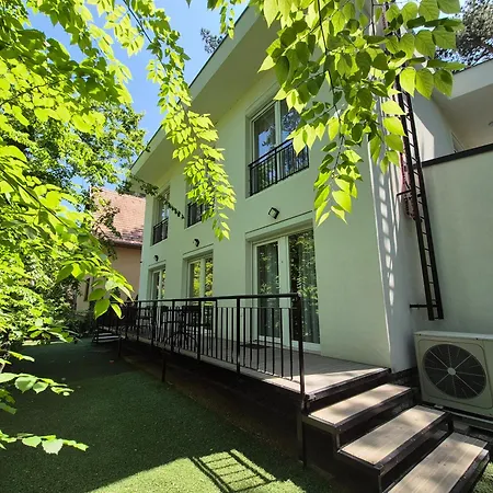Oet Fenyo Apartmanhaz * 시오포크